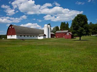 32 N Clove Rd, Verbank, NY 12585