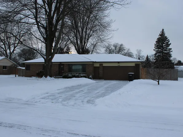 5059 Marlowe Dr SE, Kentwood, MI 49548