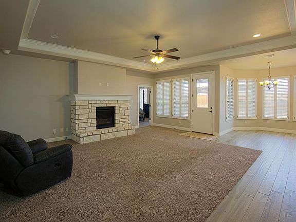 5th image of 30 Berkshire Cir