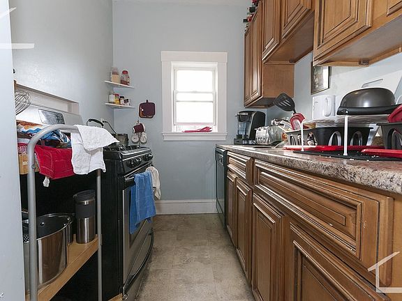 40 Orchard Rd. #3 Brookline Unit Photo 3