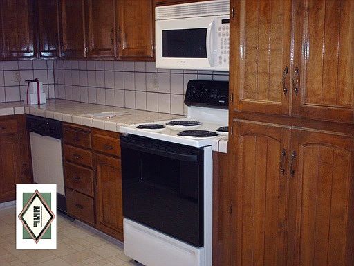 1st image of 7178 N Jackson Ave APT 118