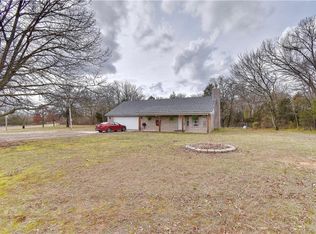 472345 E 1057th Rd, Muldrow, OK 74948