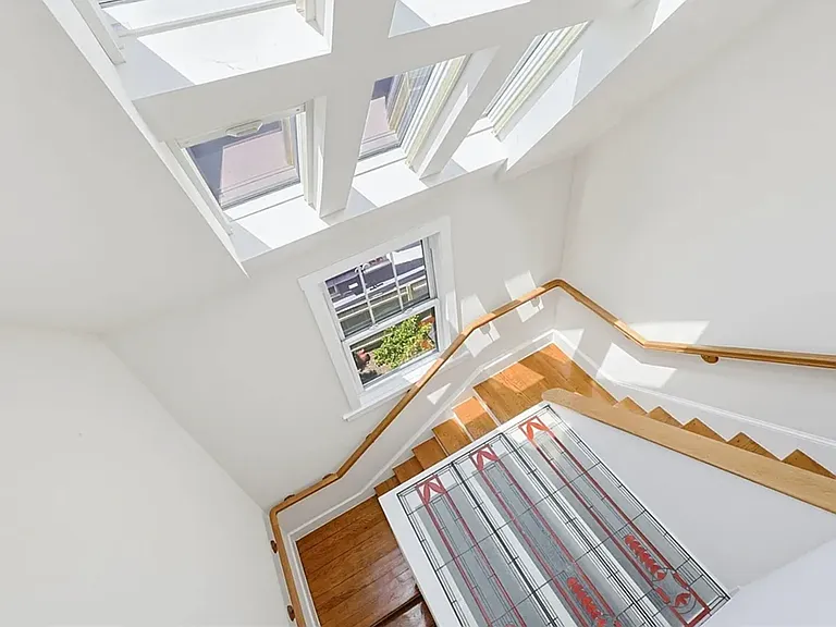 51 Sawyer Ave #4 — Photo 9