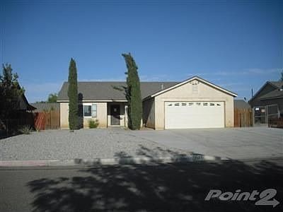 2nd image of 17955 Kendall Cir