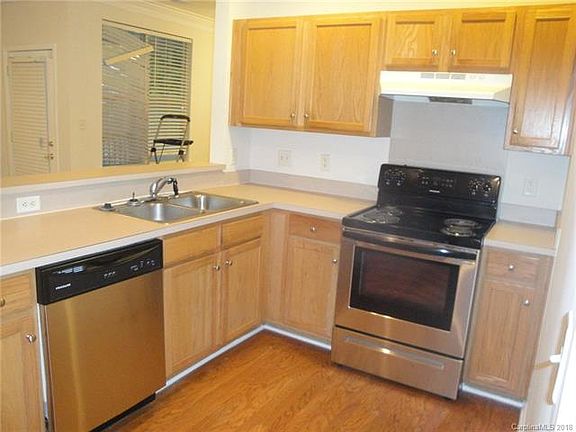5th image of 6423 Quarterbridge Ln