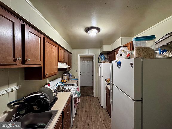 3rd image of 750 S Dickerson St APT 402