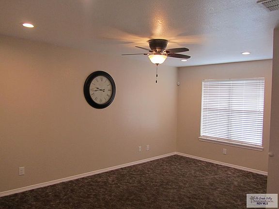3rd image of 731 Carnation Dr