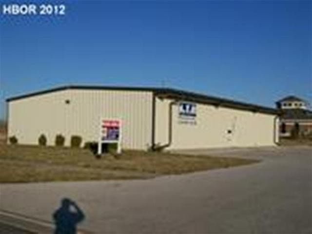 1st image of 1718 Romick Pkwy N