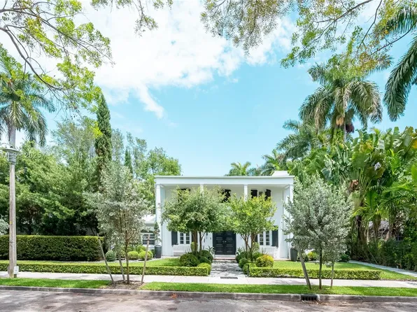 677 NE 56th St, Miami, FL 33137