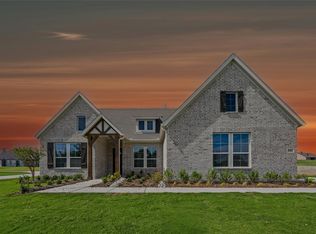 701 Water Side Dr, Van Alstyne, TX 75495