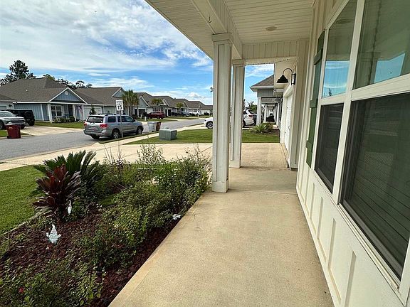 3rd image of 5752 Conley Ct