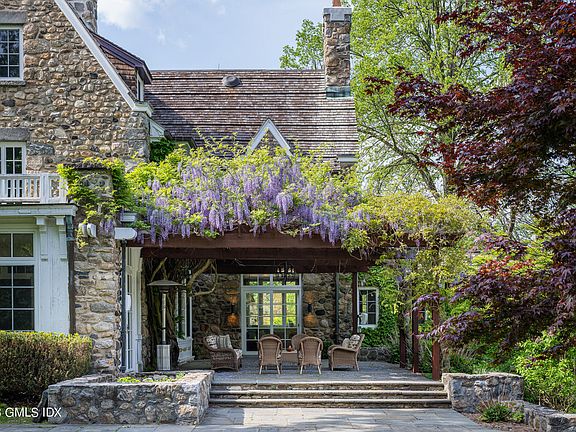 15 Upper Cross Rd, Greenwich, CT 06831 | MLS #117952 | Zillow