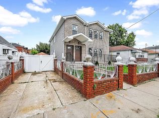 190-32 118th Ave #2FAM, Saint Albans, NY 11412