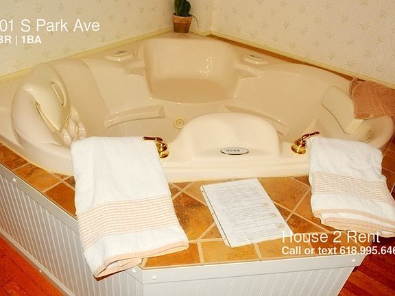 5th image of 501 S Park Ave