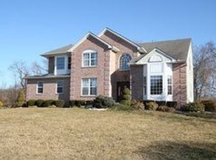 11 Gramercy Rd, Monmouth Junction, NJ 08852