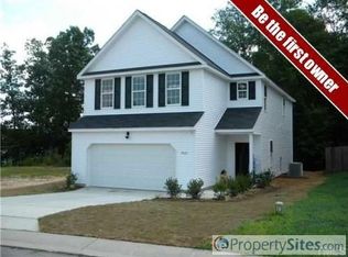 3921 Patriot Ridge Ct, Raleigh, NC 27610