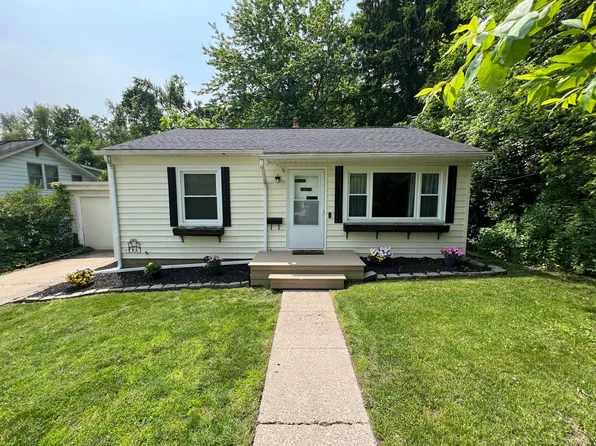 133 Inkster Ave, Kalamazoo, MI 49001