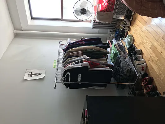 Rented by Nooklyn NYC LLC | media 6