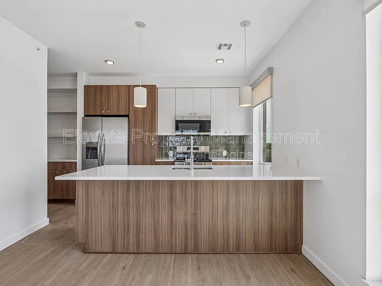 The E at 1016 NW 67th Street — Photo 114