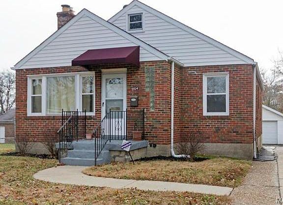 2nd image of 6824 Etzel Ave