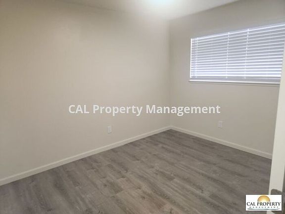 5th image of 530 Pinion St #D