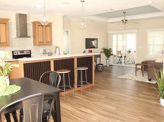 4th image of 35 Fontein Ct