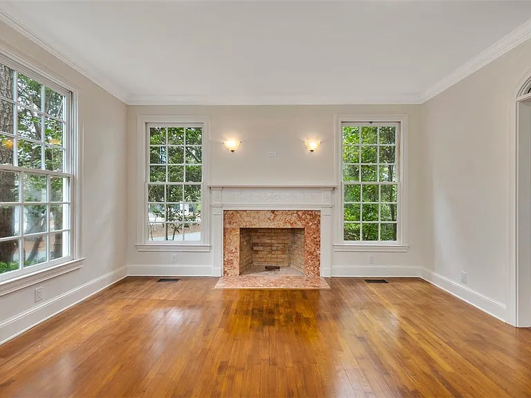 210 Settlers Rd — Photo 13