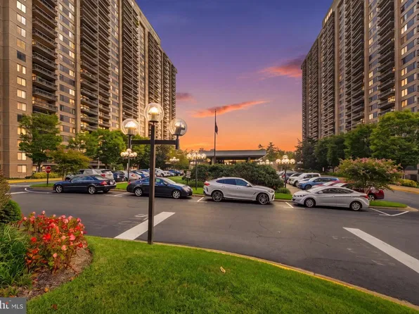 3701 S George Mason Dr Unit 701N, Falls Church, VA 22041