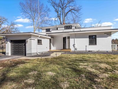 8239 Beach Dr, Rockford, IL, 61103
