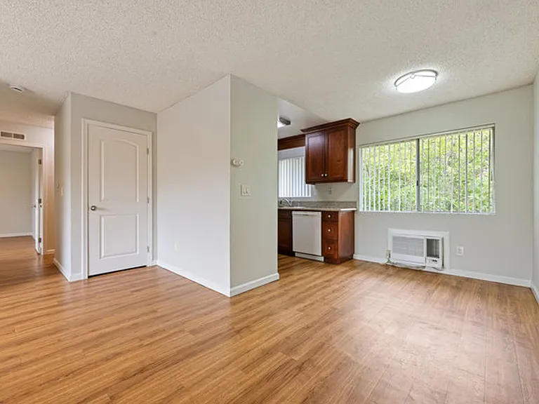 9059 Harness Street — Photo 13