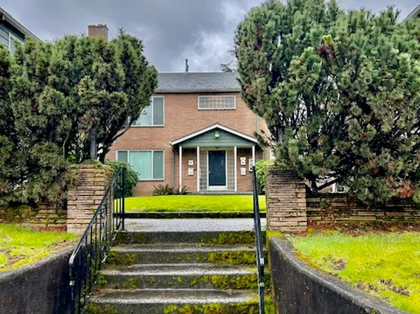 830 NE Killingsworth St APT 5, Portland, OR 97211