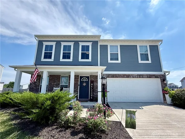 530 E Westbrook Rd, Brookville, OH 45309