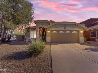3373 W Five Mile Peak Dr, San Tan Valley, AZ 85144
