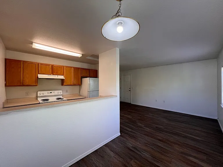 Bramwell - 430 Willow Way — Photo 23