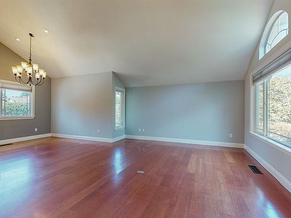 3rd image of 2172 Saint Augustine Cir