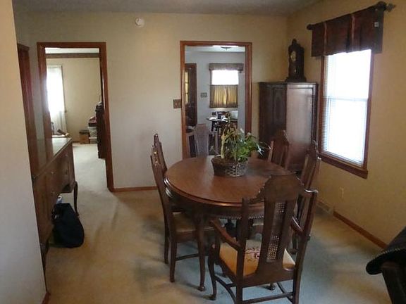 4th image of 2331 N 43rd St