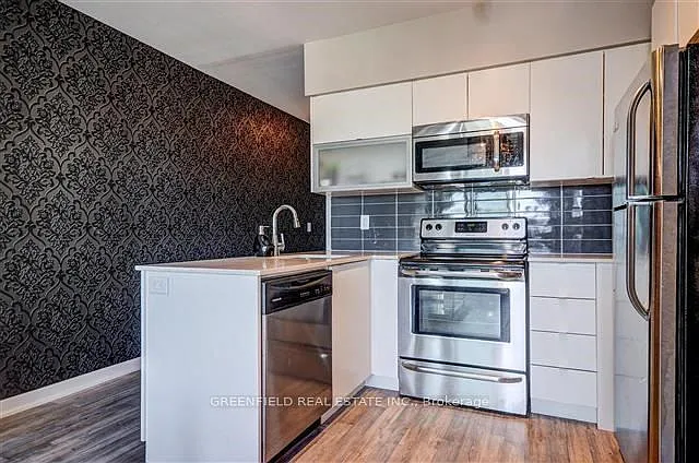 69 Lynn Williams St #1501 — Photo 8
