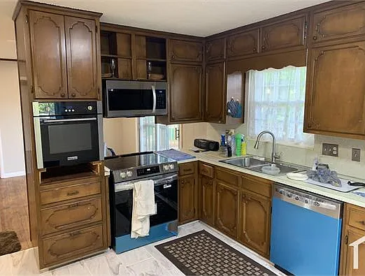3 bed, 1456 sqft, $1,495 — Photo 2