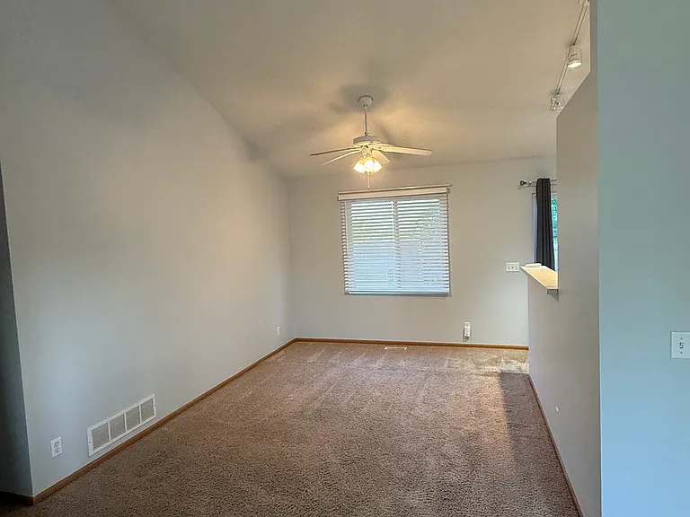16509 Grant St — Photo 14