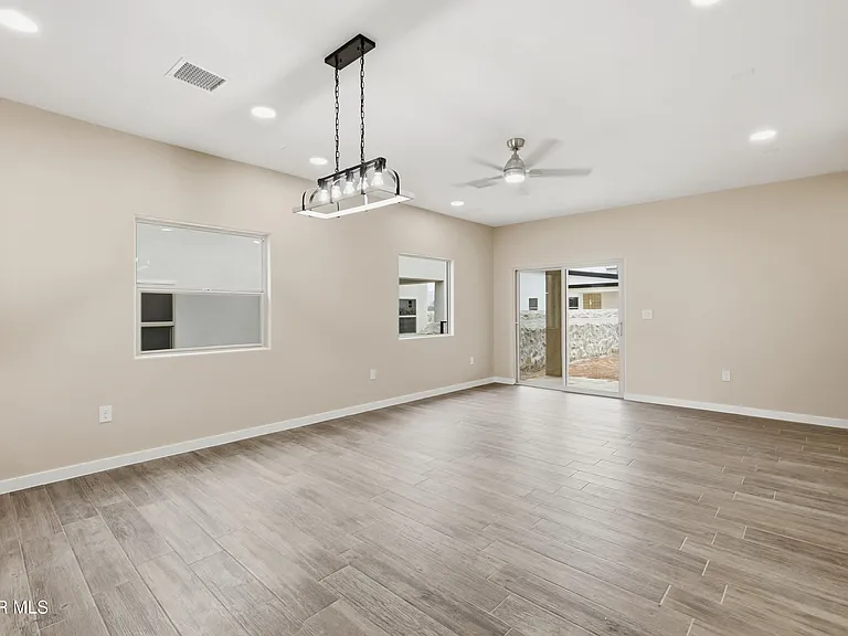 12329 Jack Vowell Way — Photo 4