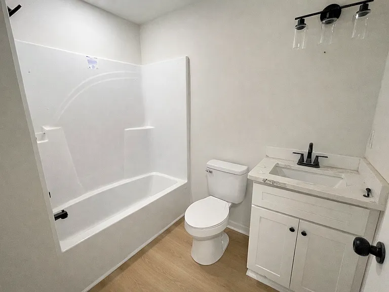 549 N Peter St #A — Photo 10