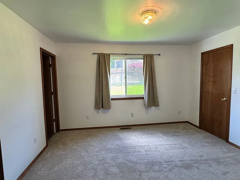 4957 Pear Butte Dr — Photo 18