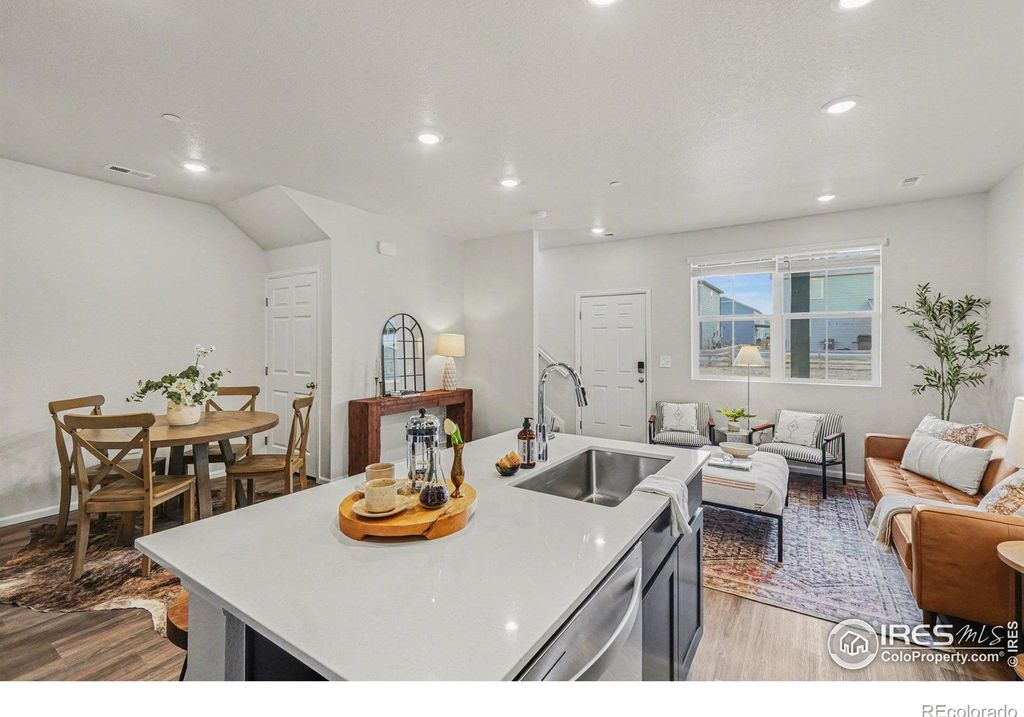1600 Riverplace Drive #3
