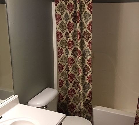 2nd image of 530 Constellation Dr