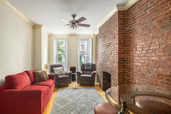 Sold by Modlin Group | media 7