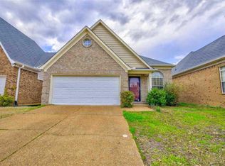 6830 Kerri Valley Ln, Cordova, TN 38018