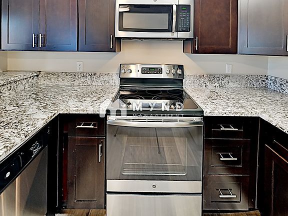 5th image of 6601 Folsom Blvd Unit 204