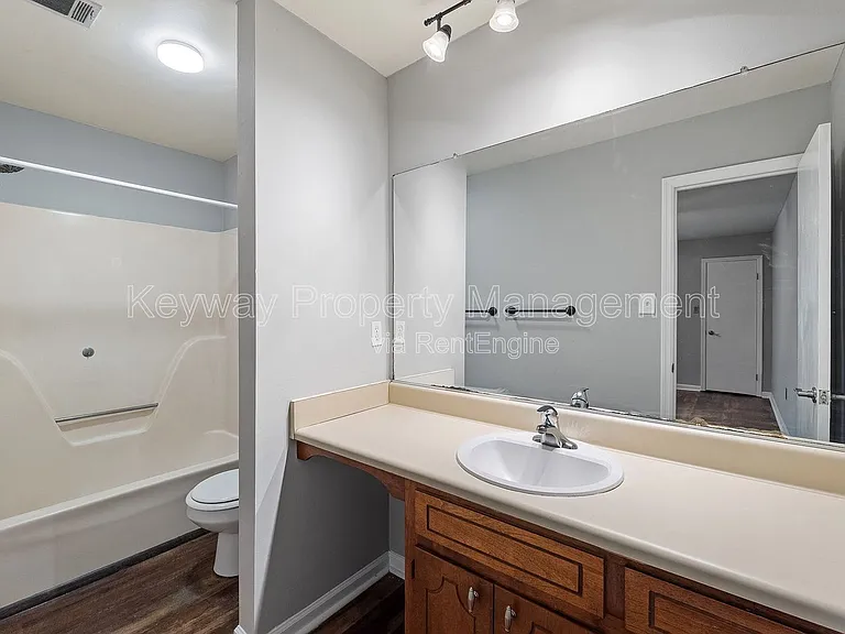 3933 Miramar Drive Ext — Photo 10