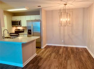 603 Granville Ct, Sandy Springs, GA 30328