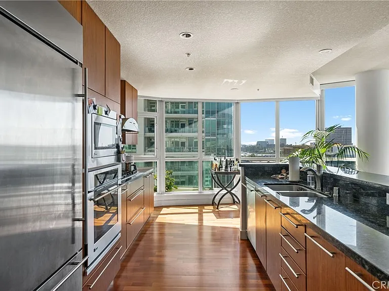 3141 Michelson Dr #1108 — Photo 6